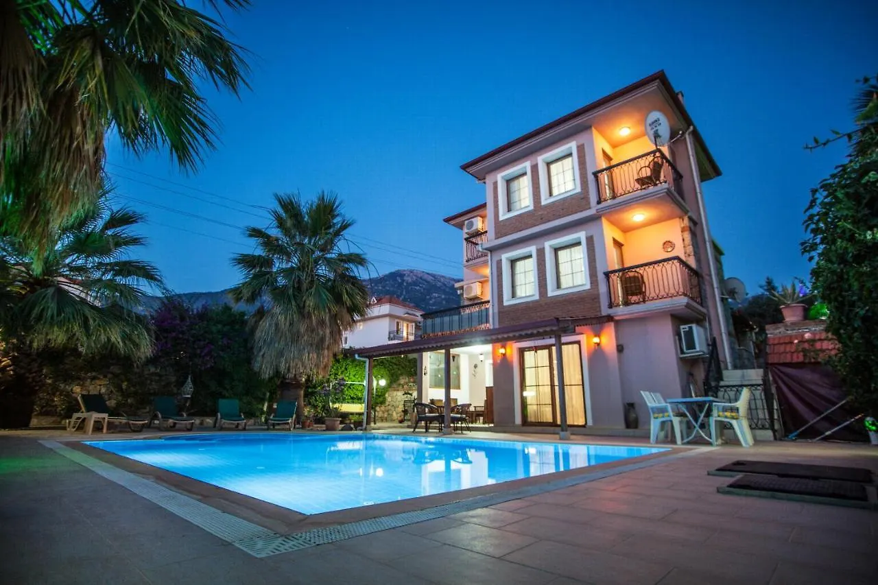 Villa Ersak Oludenizフェティエ フェティエ